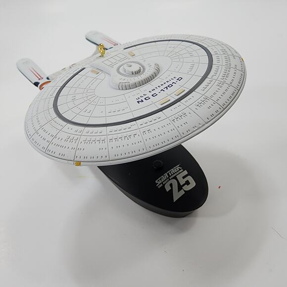 Hallmark Star Trek USS Enterprise NCC-1701-D Ornament - Picture 2 of 6